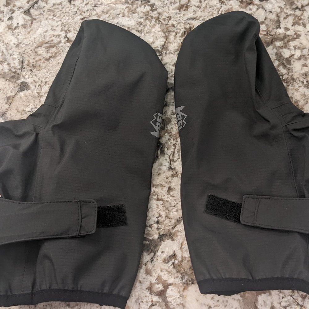 REI Co-op Minimalist GTX Mittens Medium